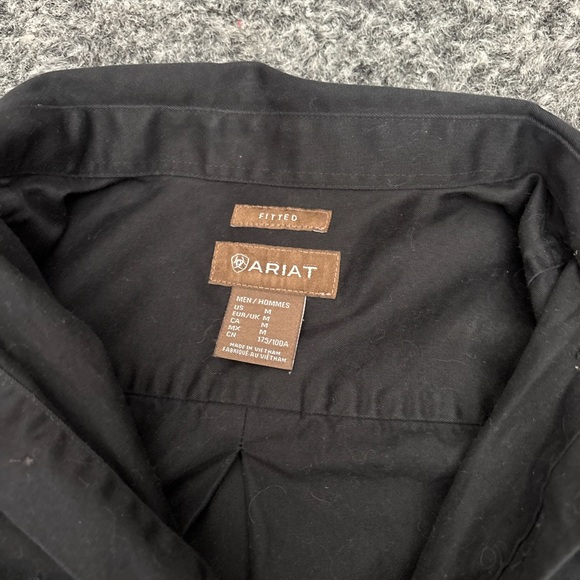 Ariat Men's Black button up - Picture 2 of 5